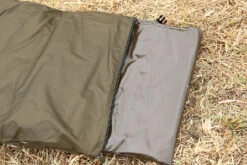 Fox R Series 2 Man XL Bivvy Khaki -Hengelsport Winkel ace0fcce4aa498df